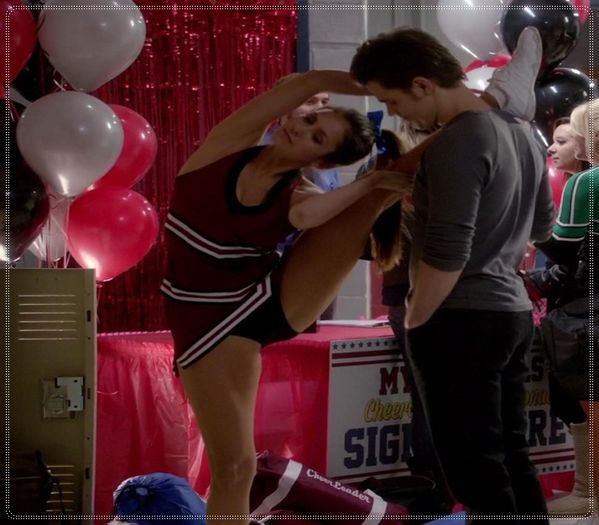 》 Bine tristule;( #tyler=))) click; Hey! *face ip, facand exercitii de intindere* #Fane =))))))))))))))))
