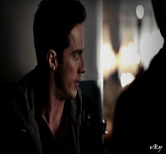 #► Eu zic so duci sus si so dez;;;braci... Dupa ce te distrezi cu ea, [cl]; mai nou nu`i pasa ce face... O imbraci cum vrei tu...#steff=)))))))
