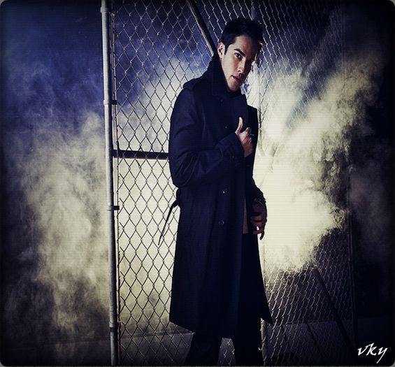 #► |intra`n casa si bea dintr`o sticla| Unde a disparut petrecerea?...|tipa|