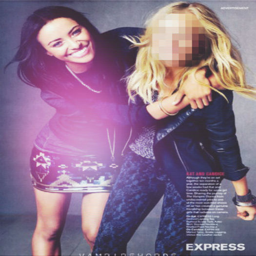 - єlєctяa нєart ♥ - CL; -zambesc idem- Nu neaparat.. :)) Acum veziti de citit ca eu urc; pe matura ;)) -urc pe matura si zbor p-acolo- Woooohoo! :)))
