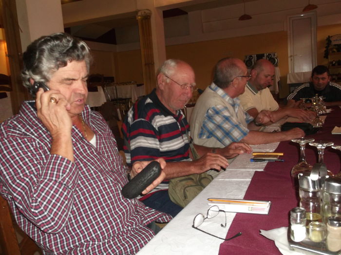 ALOOOO, UNIUNEAAAAA???