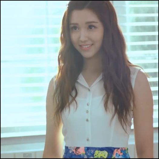 T| Şi mie de tineee. :o3 Ce faci? :o3