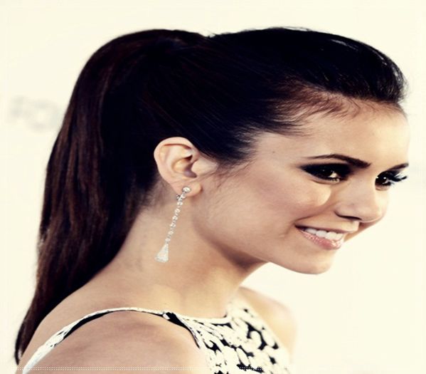 》click*bate tarabana* Unde e cadana Fanela?=)))) cand se imbraca el in; araboaica si dansa=))))) [cred k le termin idk;3 + maine dau comm la ep 1 din Secrets of NOLA :***  + ai mai lucrat la epz 2?:X]
