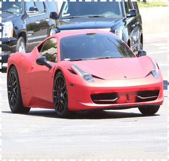  - xz - Heading -to-her- house -with - J ustin - Bieber -in-Calabasas -CA x x