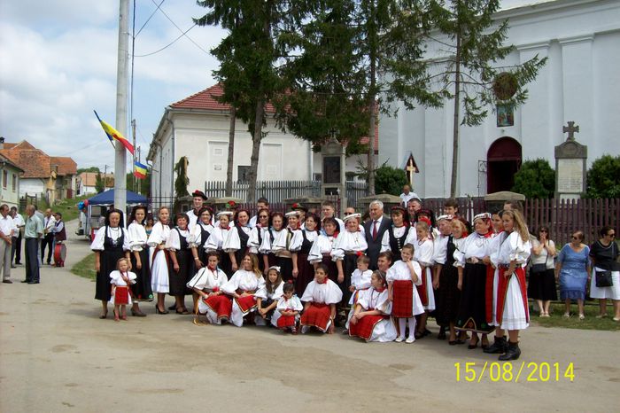 100_6434 - FII SATULUI PALOS 15 AUG 2014