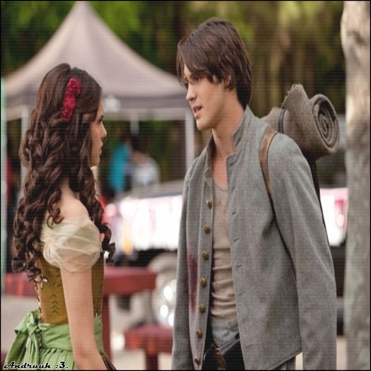 ↘. Sister <3 =)). #hug back. Bine, tu? ;3