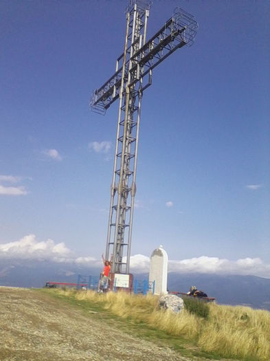 crucea de la Straja - Calator prin Romania-august 2014