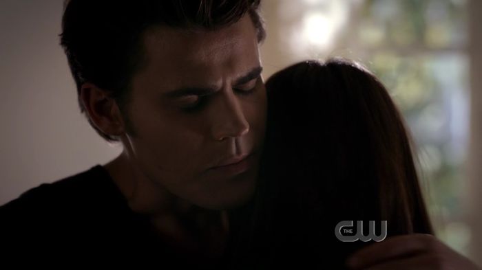 Dar hei...nu plange.. *o bate usor pe spate* - zz - Ravenswood city
