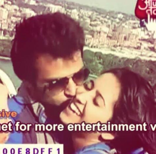 10270494_682552368478450_1168436786961431490_n - 2-Asha Negi si Rithvik Dhanjani poze