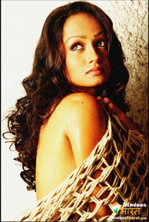 Shabana Mullani-Dolly Rajvansh - Culoarea fericirii