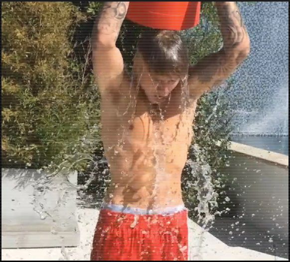 ♛ Justin Bieber ♛ - zVedete la apa-IceBucketChallenge