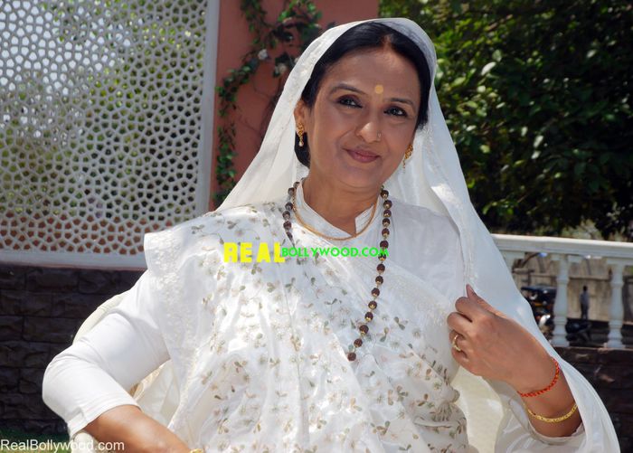 Vinita Malik-Daadi - 20- Actori Dragoste dulce-amara