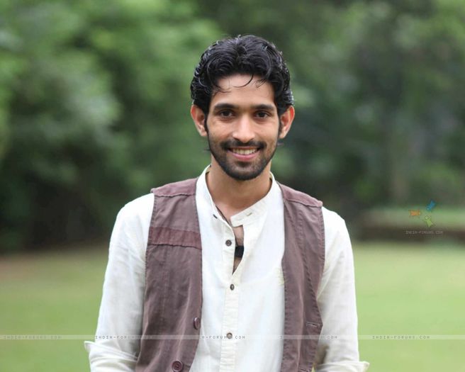 Vikrant Massey- Shyam 1