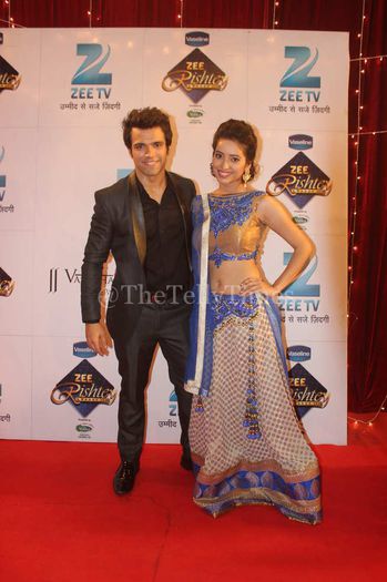  - 32- Rithvik Dhanjani and Asha Negi