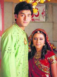  - 38- Shashank Vyas and Pratyusha Banerjee