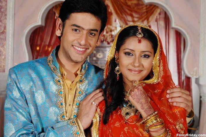  - 38- Shashank Vyas and Pratyusha Banerjee