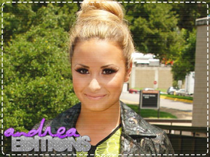 Ok.Pacat ca tocmai acum cand ma mut si eu in Dallas pentru facultate voi o sa plecati