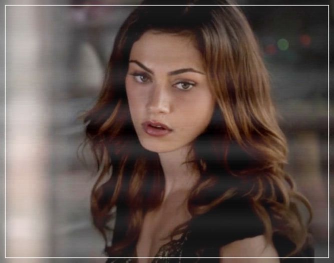 Tu cine dracului mai esti?