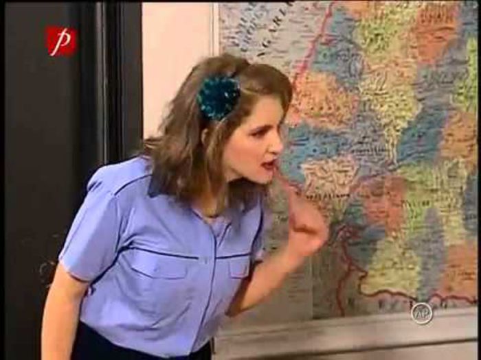 Sa traiti domnule sergent ! am adus raportul pt cele 2 ..... Sa traiti domnule sergent ! am adus raportul pt cele 2 .....