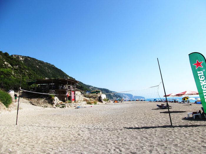 GIALOS BEACH