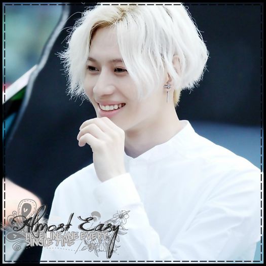 x. Yuraa..astia 2 ne-au lasat pe dinafara. ;-; :))