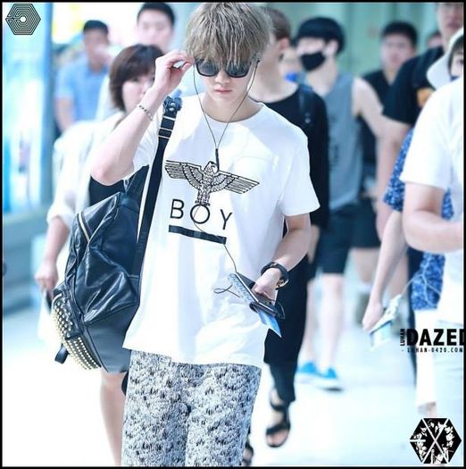 140729luhanbeijingtogimpoairport8564