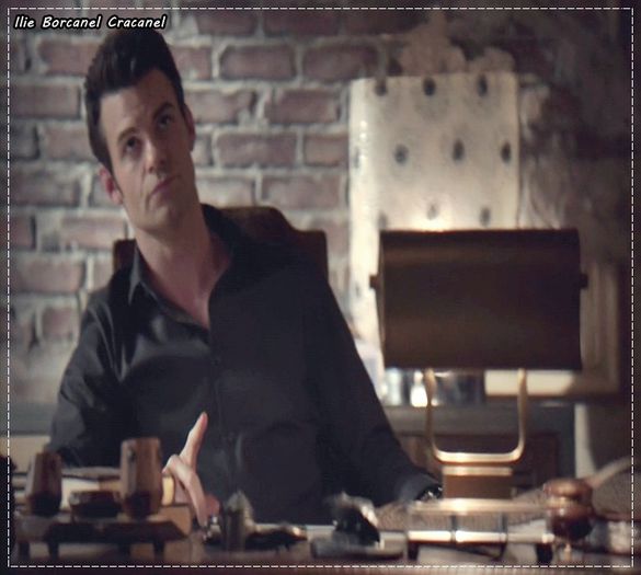 click *sta ip, cu degetu in sus* Nu tipa la mine, Niklaus!; Trebuia sa ma iau de tine, daca o iubeai nu te culcai cu alta asa de repede=)))))) Sunt fratele tau mai mare! Arata putin respect=))))))))
