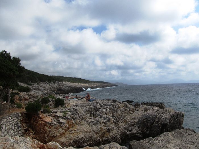 ALATIES BEACH (2) - ALATIES BEACH