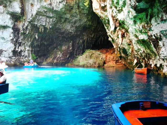 MELISSANI LAKE (13)