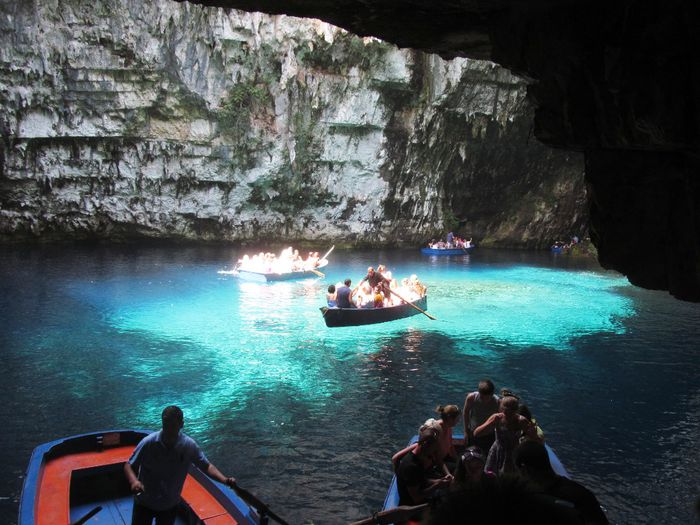 MELISSANI LAKE (21)