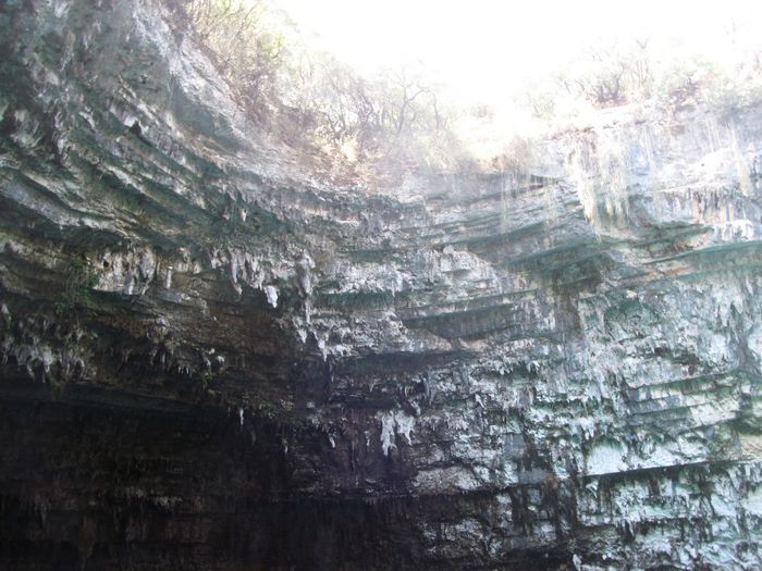 MELISSANI LAKE (25)