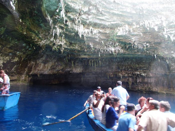 MELISSANI LAKE (31)
