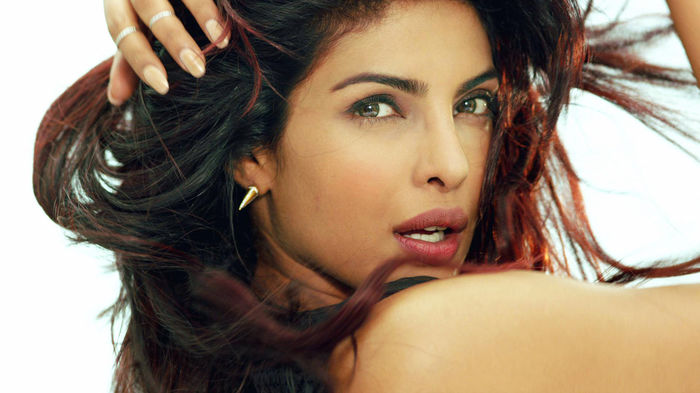 Priyanka Chopra - 106- Cele mai frumoase actrite de la Bollywood