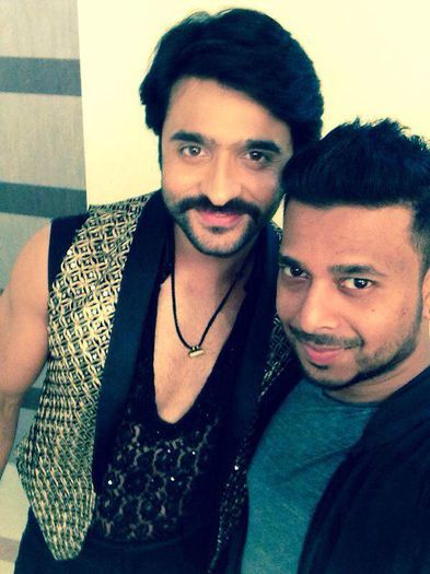10574454_10202883777358254_1978653790626254706_n - Ashish Sharma