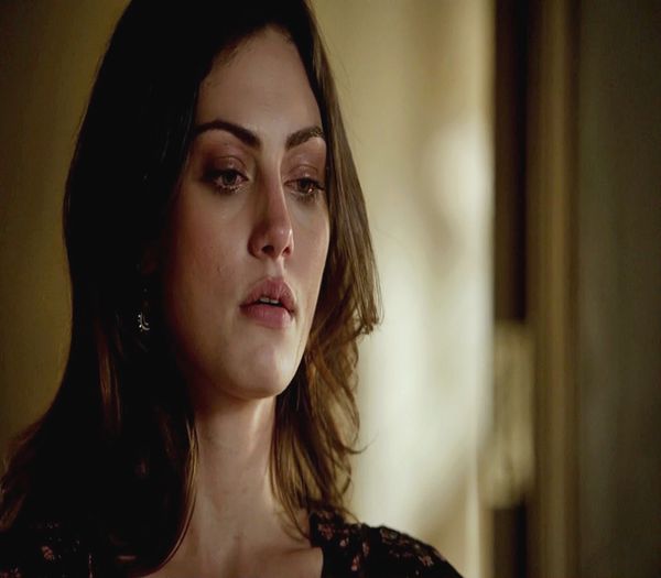 ✿- *incepe sa planga*Saracu Stef,nu merita sa sfarseasca asa.