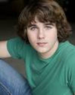 imagesCA6ID2IO - Hutch Dano