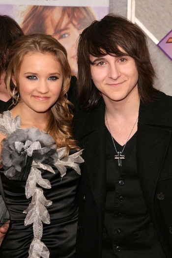 w17o5d - emily osmet