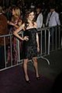alyson-stoner-3d-premiere-02 - Alyson Stoner