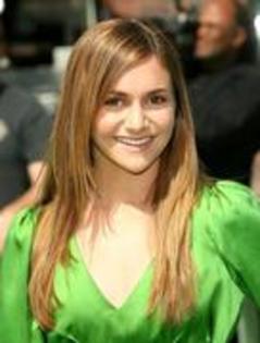CTBPHYBSXVMKAEGFKGA - Alyson Stoner