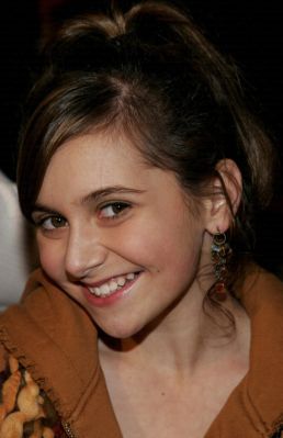 TI4U_u1144959897 - Alyson Stoner