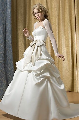 Alfred-Sung-wedding-gown-3