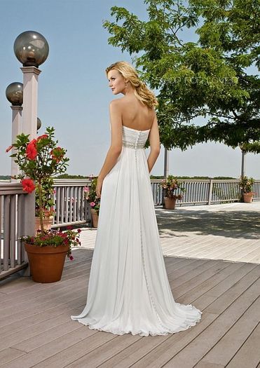 Beautiful-2010-White-Wedding-Dress-with-Unique-Bustline2 - rochii de mireasa si torturi de nunta