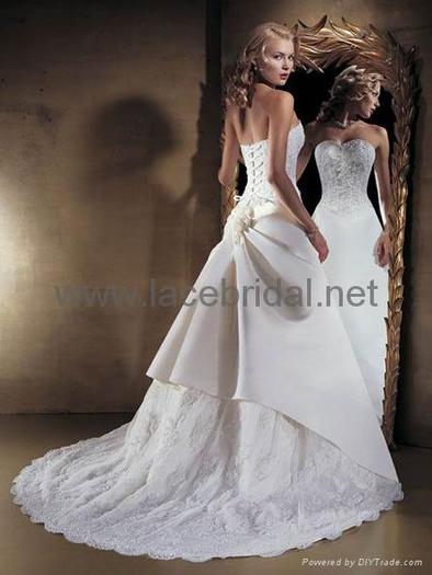 Wedding_dress_and_bridal_gown-W282 - rochii de mireasa si torturi de nunta