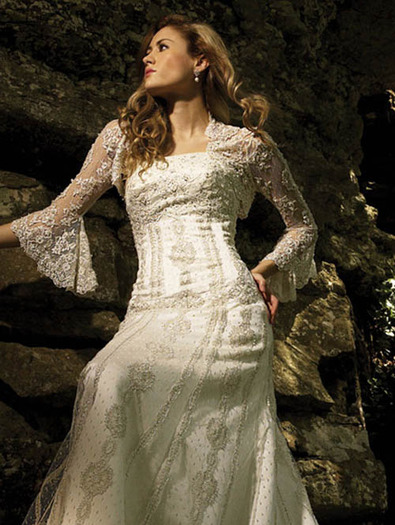 wedding-gowns-2009-3 - rochii de mireasa si torturi de nunta