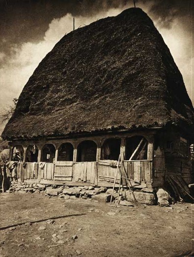 Salciua,-casa-taraneasca - case traditionale romanesti