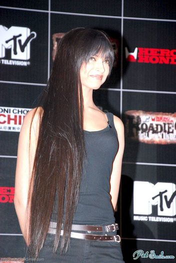 Deepika%20Padukone4[1]