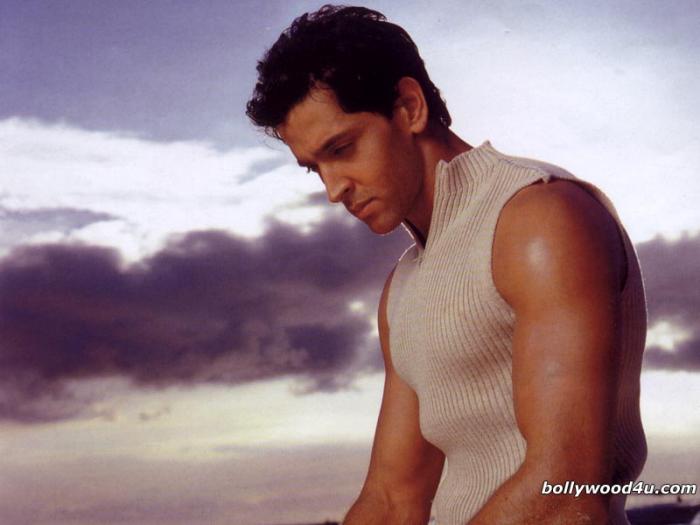 hrithik_roshan (73); Actor indian ce a devenit peste noapte un super star, din cauza filmului de succes "Kaho Naa... Pyaa
