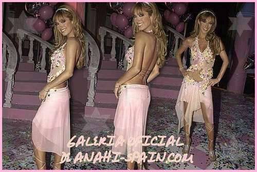 i181942508_39413_6[1] - anahi princess