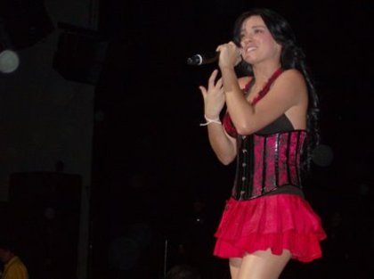 mayte - mayte perroni