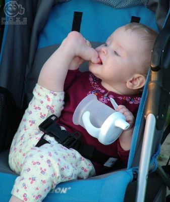 poze_n_bebelus_yoghin - Bebelusi